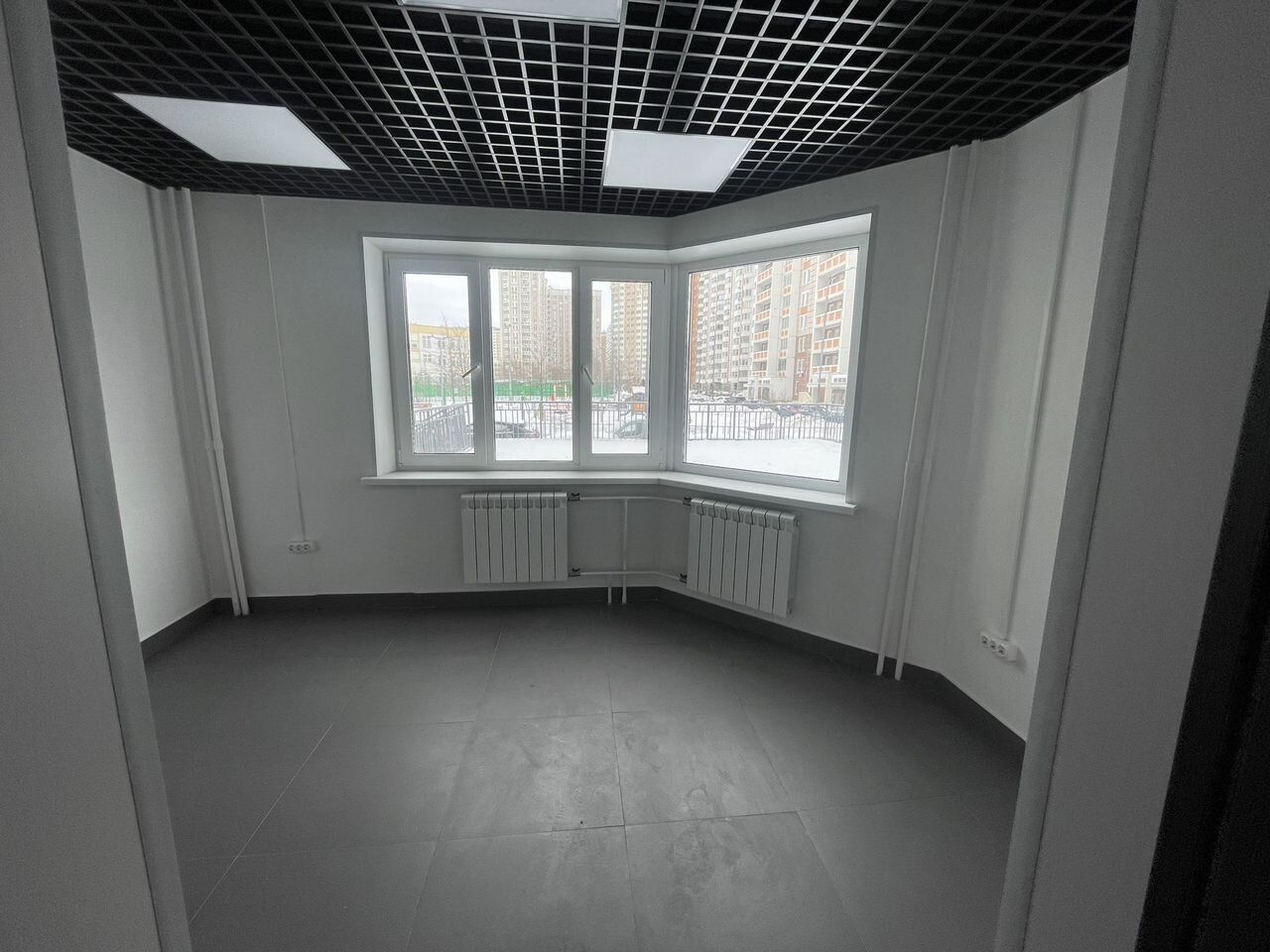 Монтаж потолков грильято