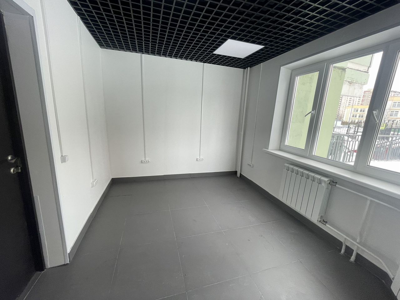 Монтаж потолков грильято